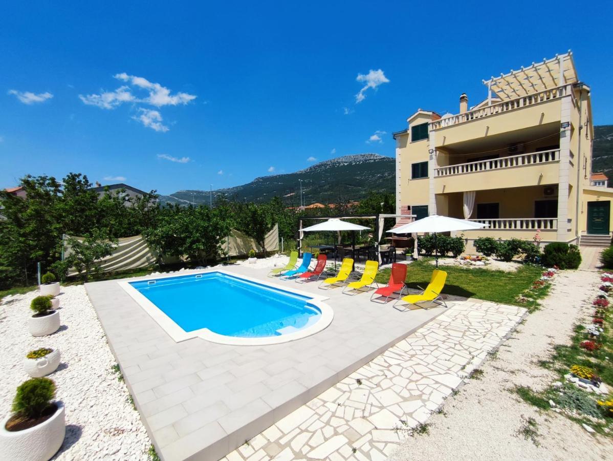 Apartments Maris Kastela Exterior photo